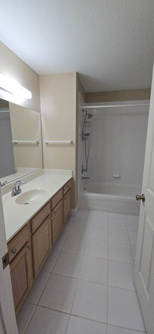 Building Photo - Move-In Ready 2BR/2BA Home with Solar & Bo...