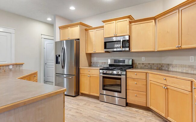 Building Photo - Charming 3 Bedroom Home in Eagle – Minutes to Eagle Bike Park