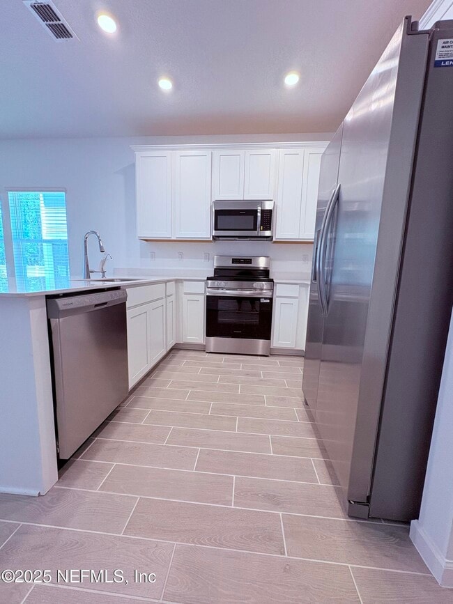 Building Photo - 2229 Windward Cay Ln