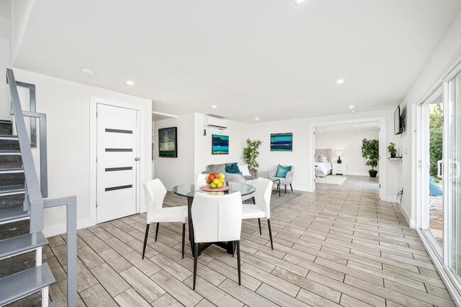 Building Photo - 3420 Blair Dr