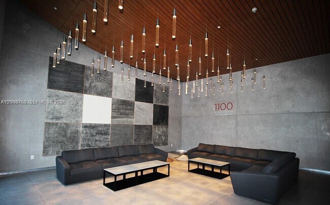 Building Photo - 1100 S Miami Ave