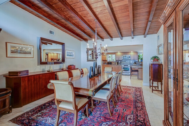 Building Photo - 2150 Tanbark Ln