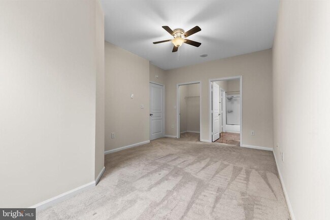 Building Photo - 12000 Market St