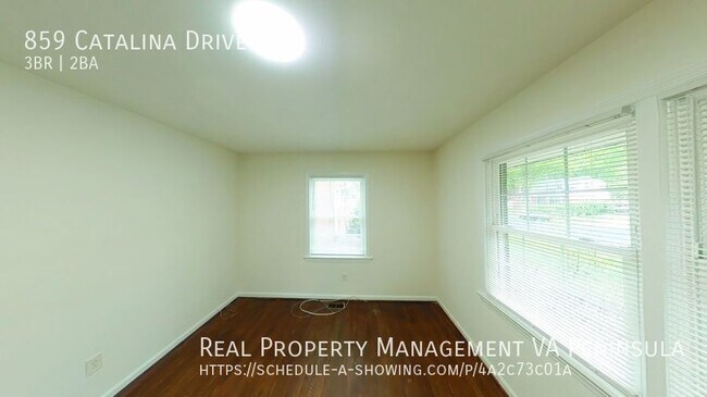 Building Photo - 859 Catalina Dr
