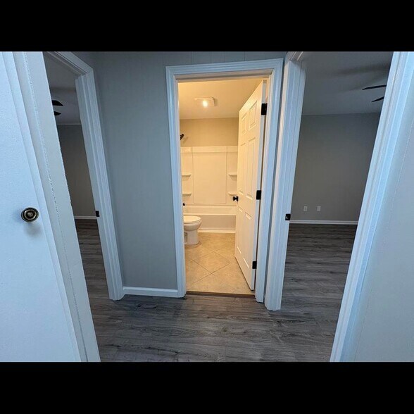Building Photo - 5508 Wrenn Dr