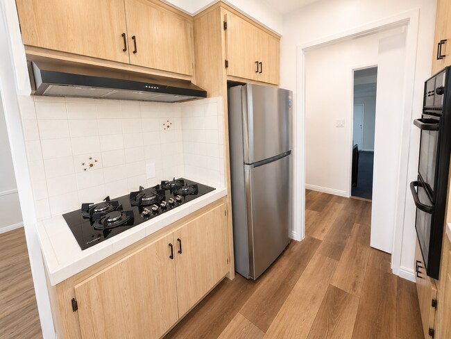Building Photo - 2157 W 109th Pl
