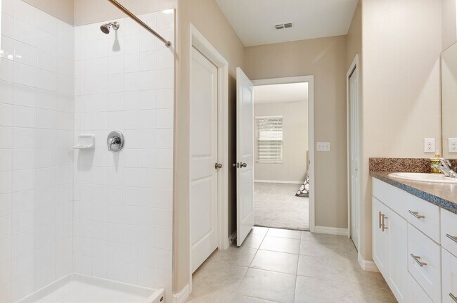 Building Photo - Spacious 5-Bed Touchstone Home – Primary Suite Downstairs, 2-Car Garage