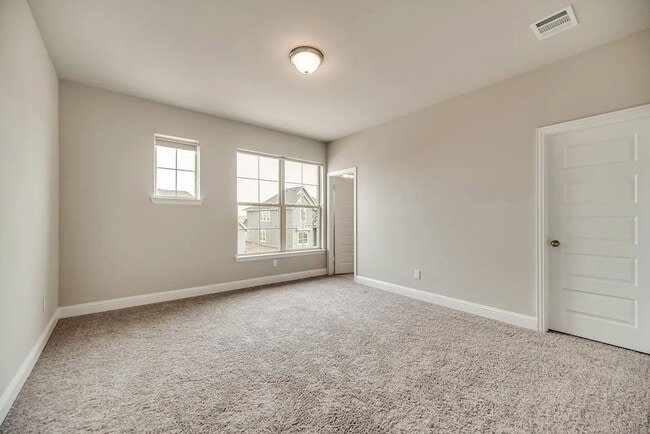 Building Photo - 412 Winding Creek Ln