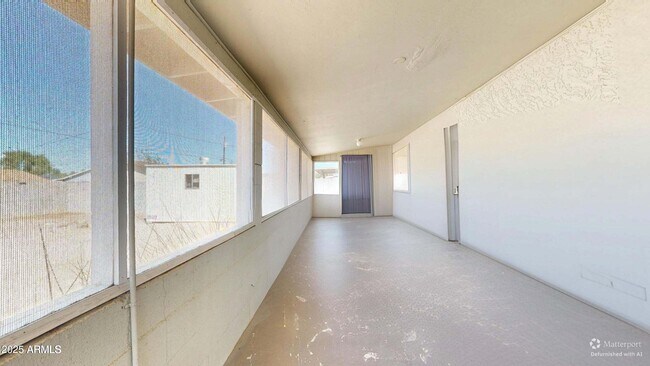 Building Photo - 1162 S Ironwood Dr