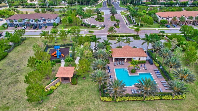 Building Photo - 12994 Anthorne Ln