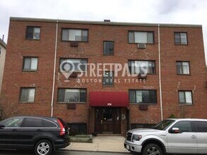 Building Photo - 2 bedroom in Boston MA 02120