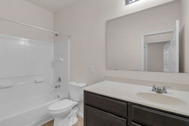 Building Photo - 19239 Midnight Glen Dr