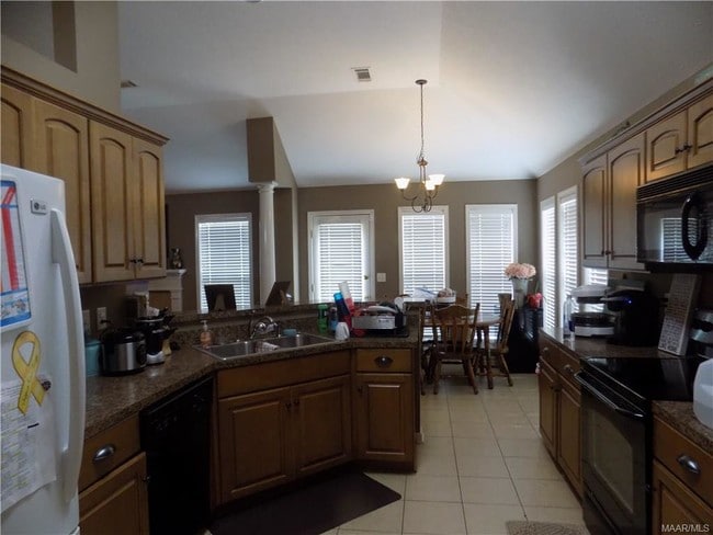 Building Photo - 114 Turnberry Ct