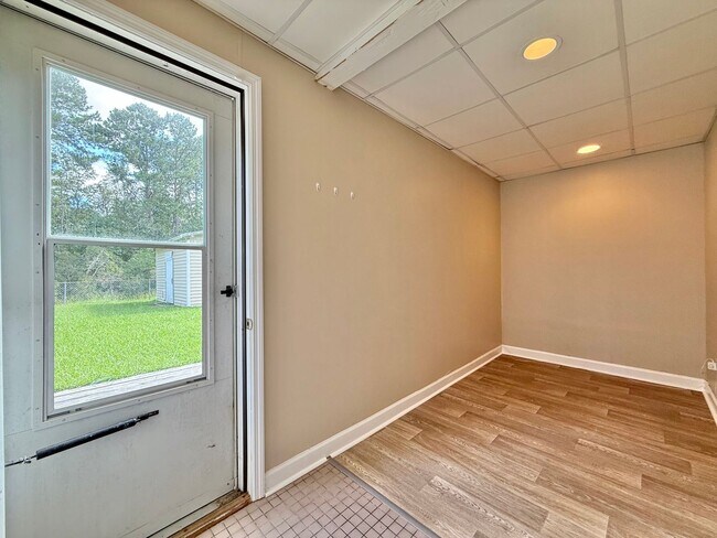 Building Photo - 279 Rice Gate Dr