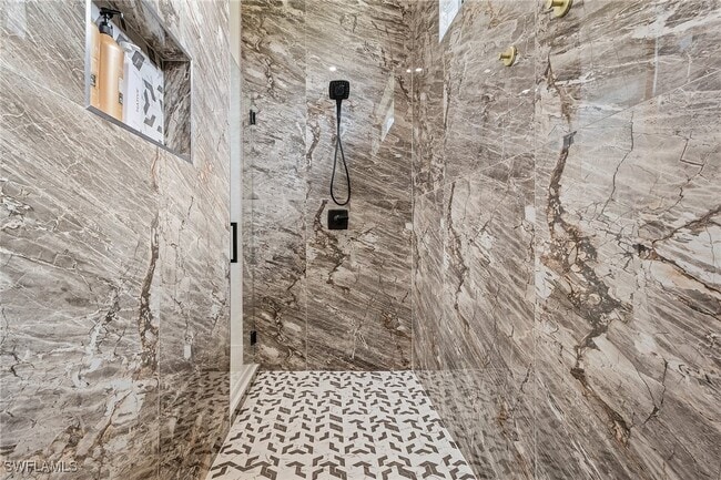 Building Photo - 1923 SW 27th Terrace