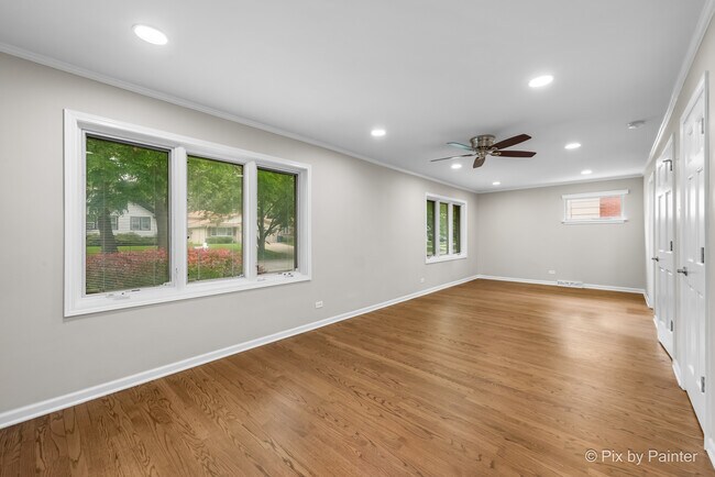 Building Photo - 4525 Saratoga Ave