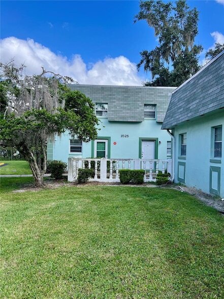 Building Photo - 1525 SE 25th St