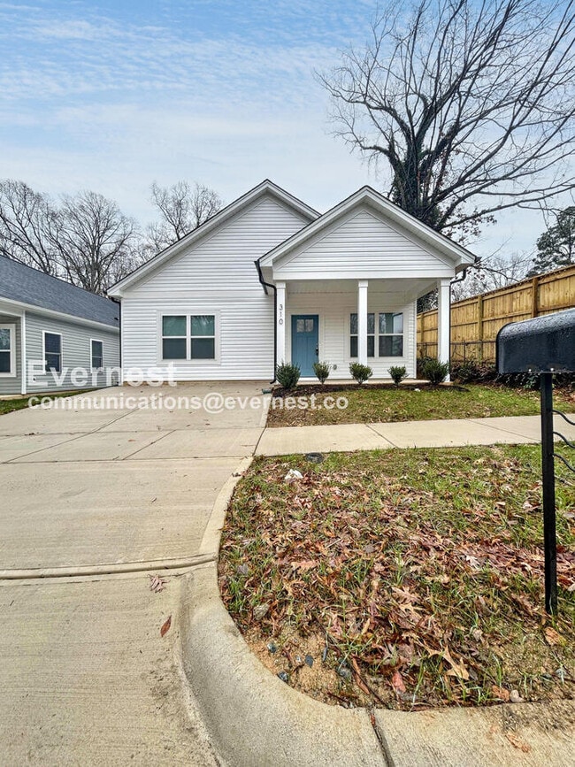 Primary Photo - 310 N Correll St