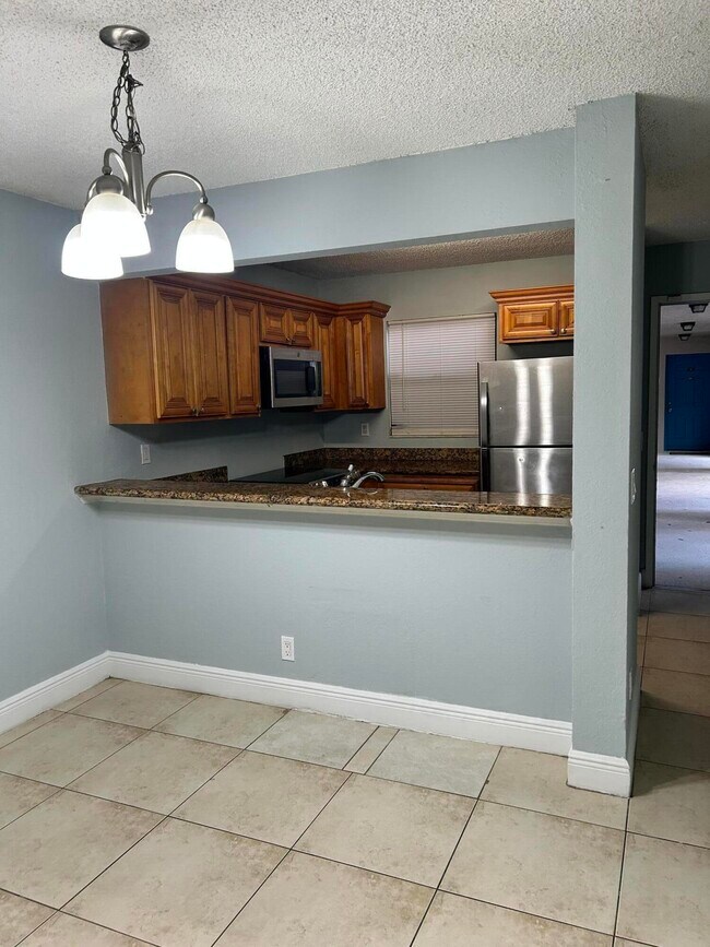 Building Photo - 1581 Windorah Way