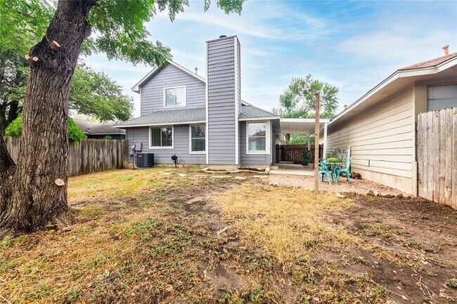 Building Photo - 16714 Pocono Dr