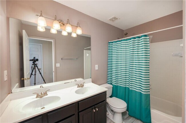 Building Photo - 3925 Barberry Ct
