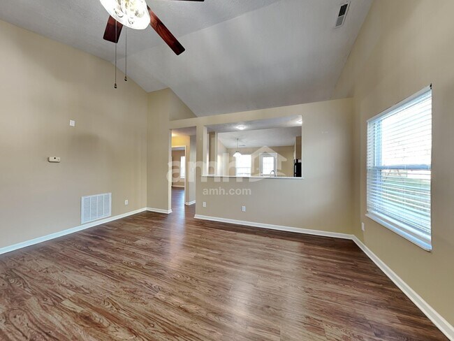 Building Photo - 3436 Trillium Ct