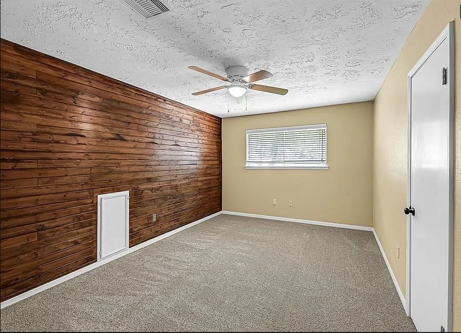 Building Photo - 9611 Crail Dr