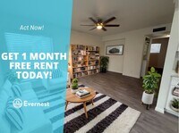 Building Photo - 534 E Huntington Dr