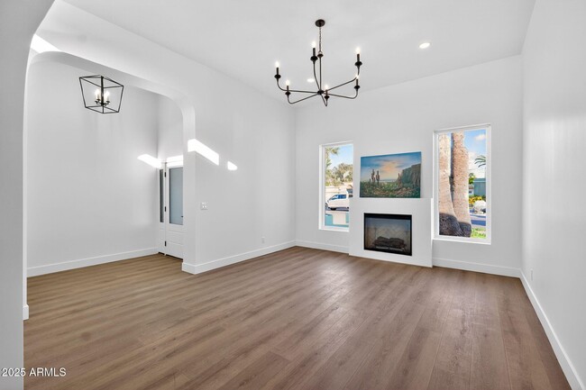 Building Photo - 6259 E Avalon Dr