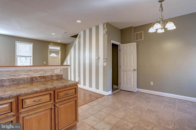 Building Photo - 3706 Harlem Ave