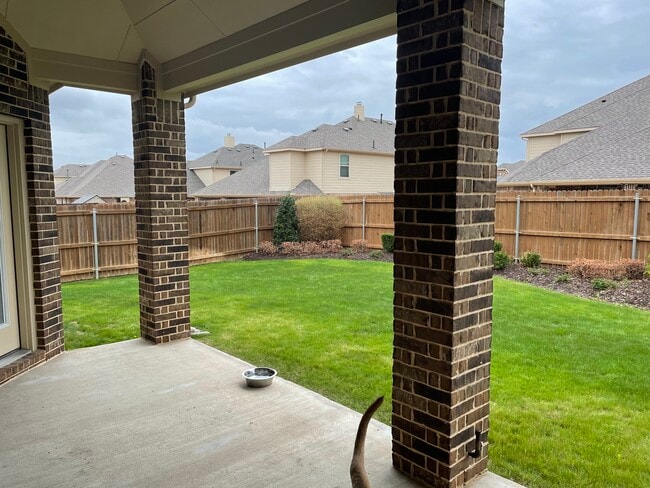 Building Photo - 4402 De Bourgh Ln