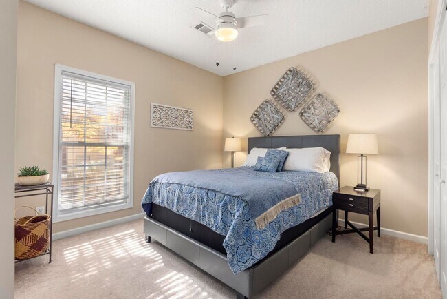 Building Photo - Victory Condominiums