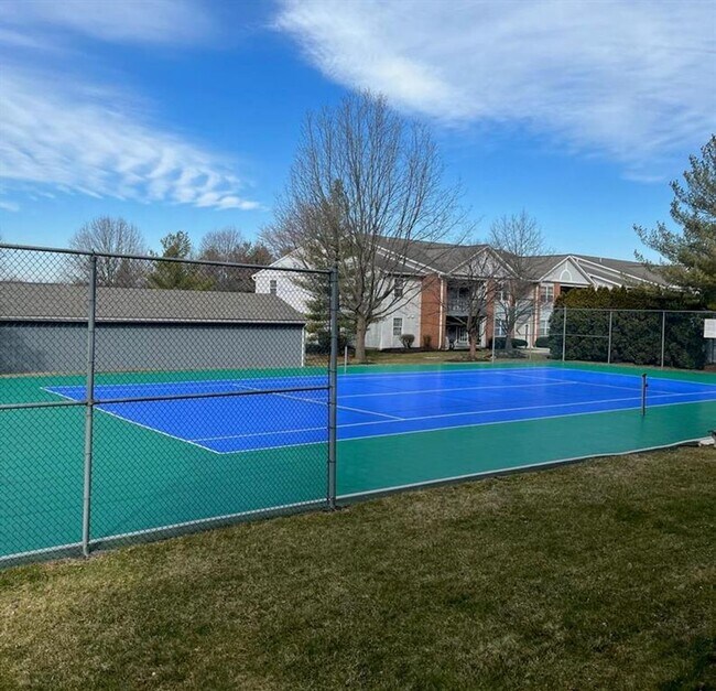 Building Photo - Beautiful 2 Bedroom Condo for Rent