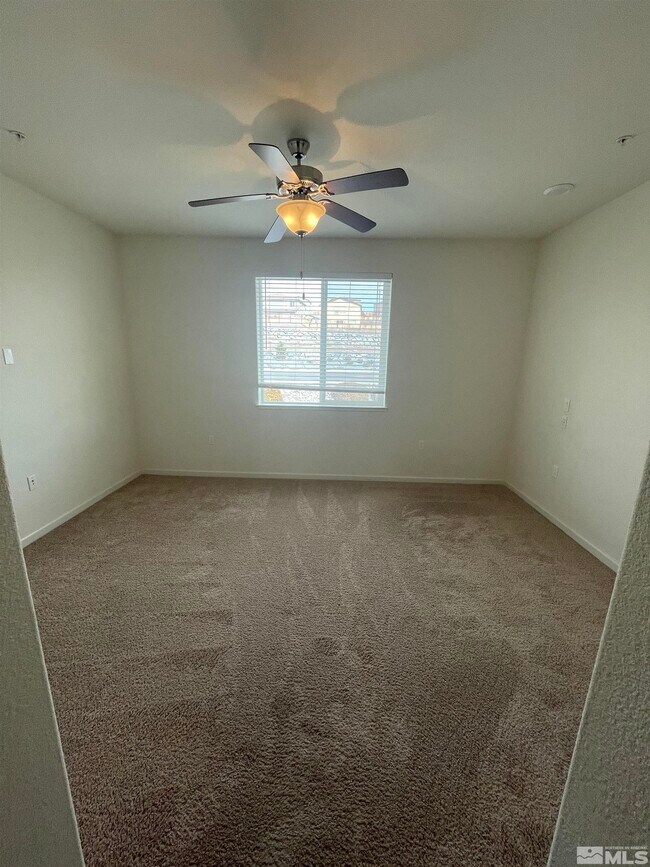 Building Photo - 3050 Sterling Ridge Cir