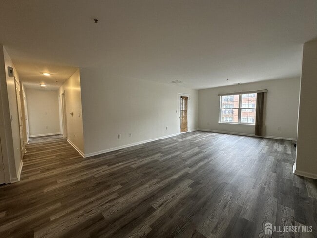 Building Photo - 1022 Dogwood Ct