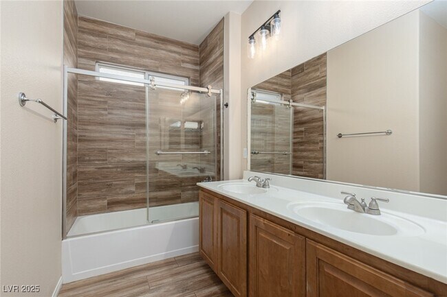 Building Photo - 10520 Harvest Wind Dr