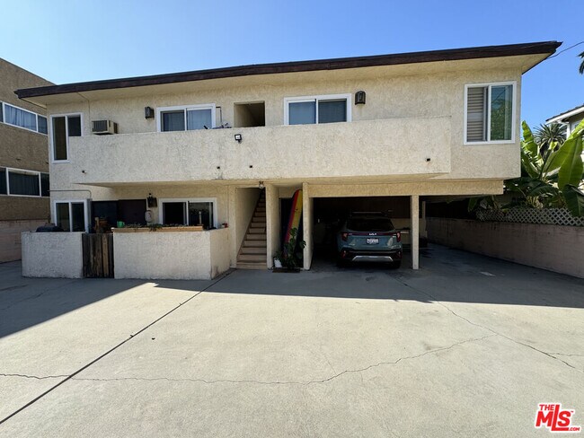 Building Photo - 11910 Avon Way