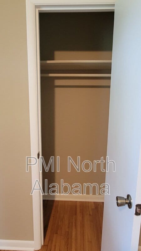 Building Photo - 6408 Robinhood Ln NW