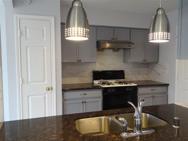 Building Photo - 6339 Garden Trail Ct