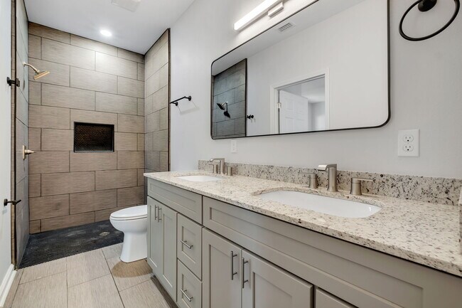 Building Photo - 2022 Trimble Rd