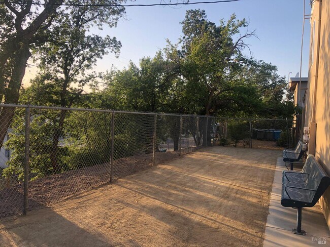 Building Photo - 1393 Callen St