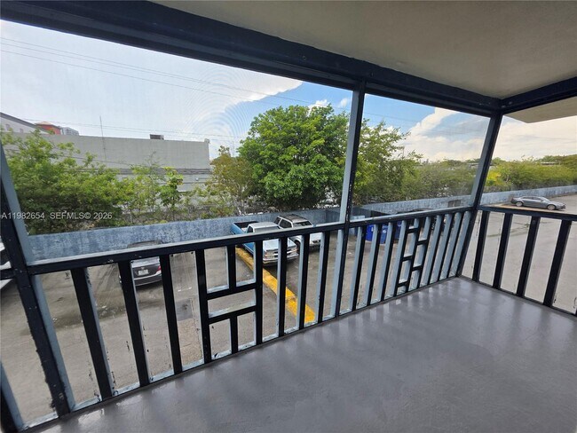 Building Photo - 8380 SW 65th Ave