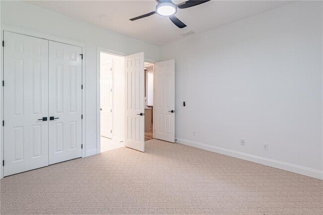 Building Photo - 764 Morganton Dr