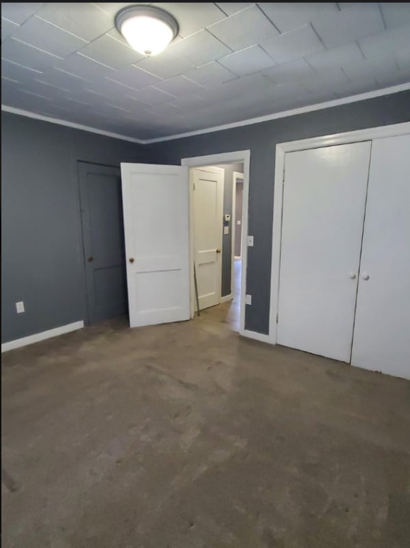 Building Photo - 809 Hester St