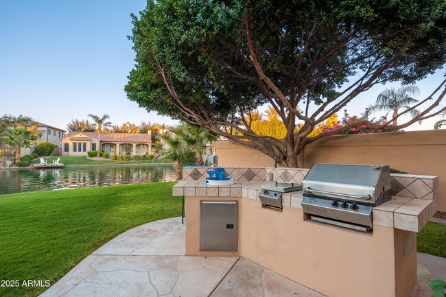 Building Photo - 4463 S Wildflower Pl