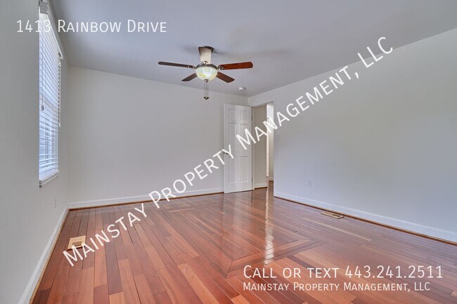 Building Photo - 1413 Rainbow Dr