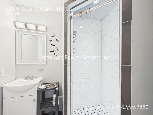 Building Photo - 526 N 31st St