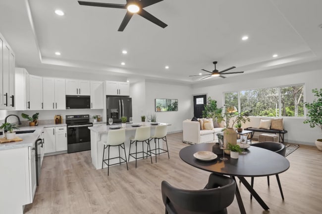 Building Photo - Available Now | Unfurnished 3 Bedroom, 2.5 Bathroom, Single Family Home with Enclosed Garage