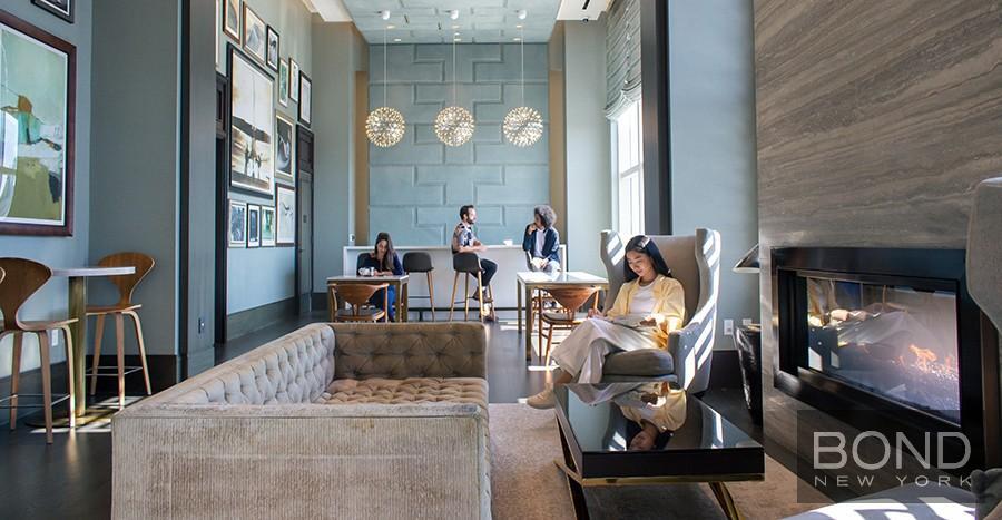 Building Photo - 555 Tenth Avenue