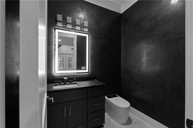 Building Photo - 409 Thunder Rd